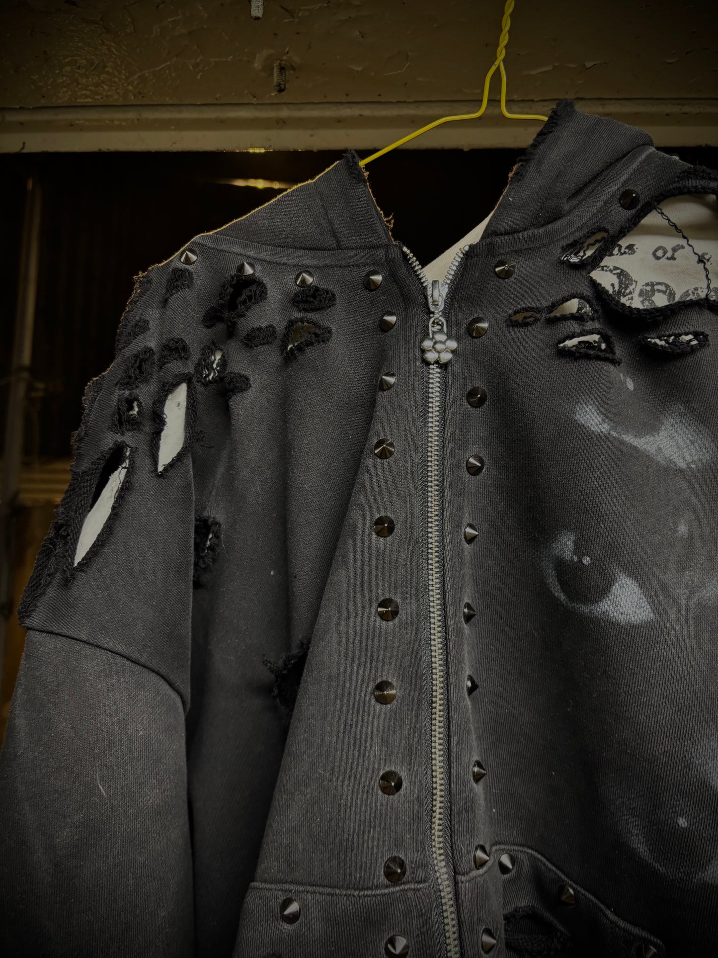 WATCHING EYE “EMO” ZIP UP HOODIE